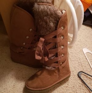 Brown fur boots